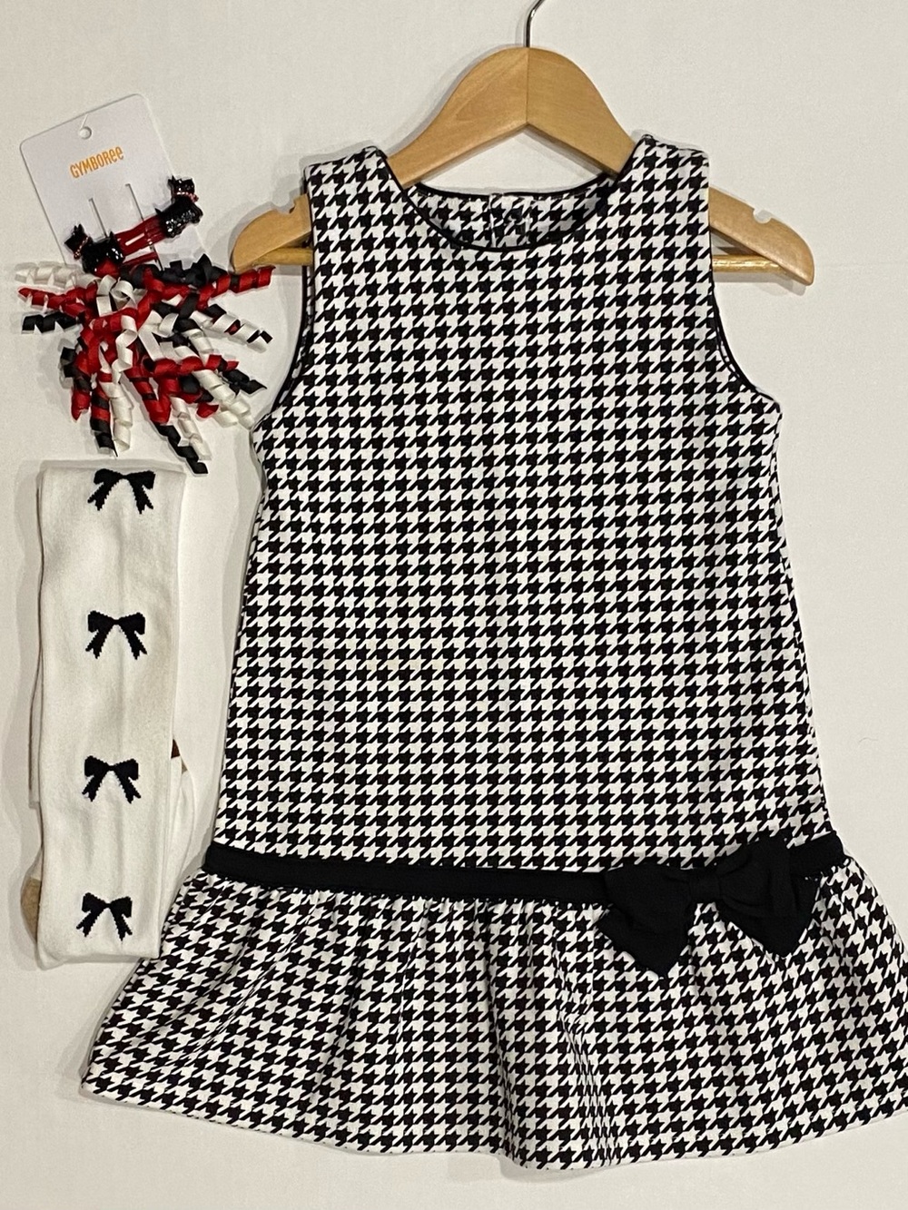 Gymboree Girls ‘London Calling’ Houndstooth Jumper, Hair Clips, and Tights 4T